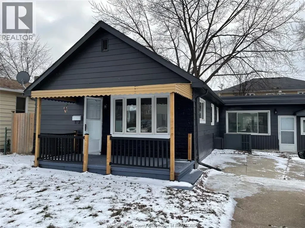 819 Frank Avenue Unit# 2, Windsor